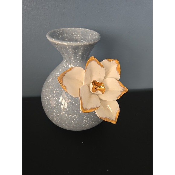 Anthropologie Other - Anthropologie Vase "Gilded Bloom" Blue With White Dots, White /gold Floral Decor